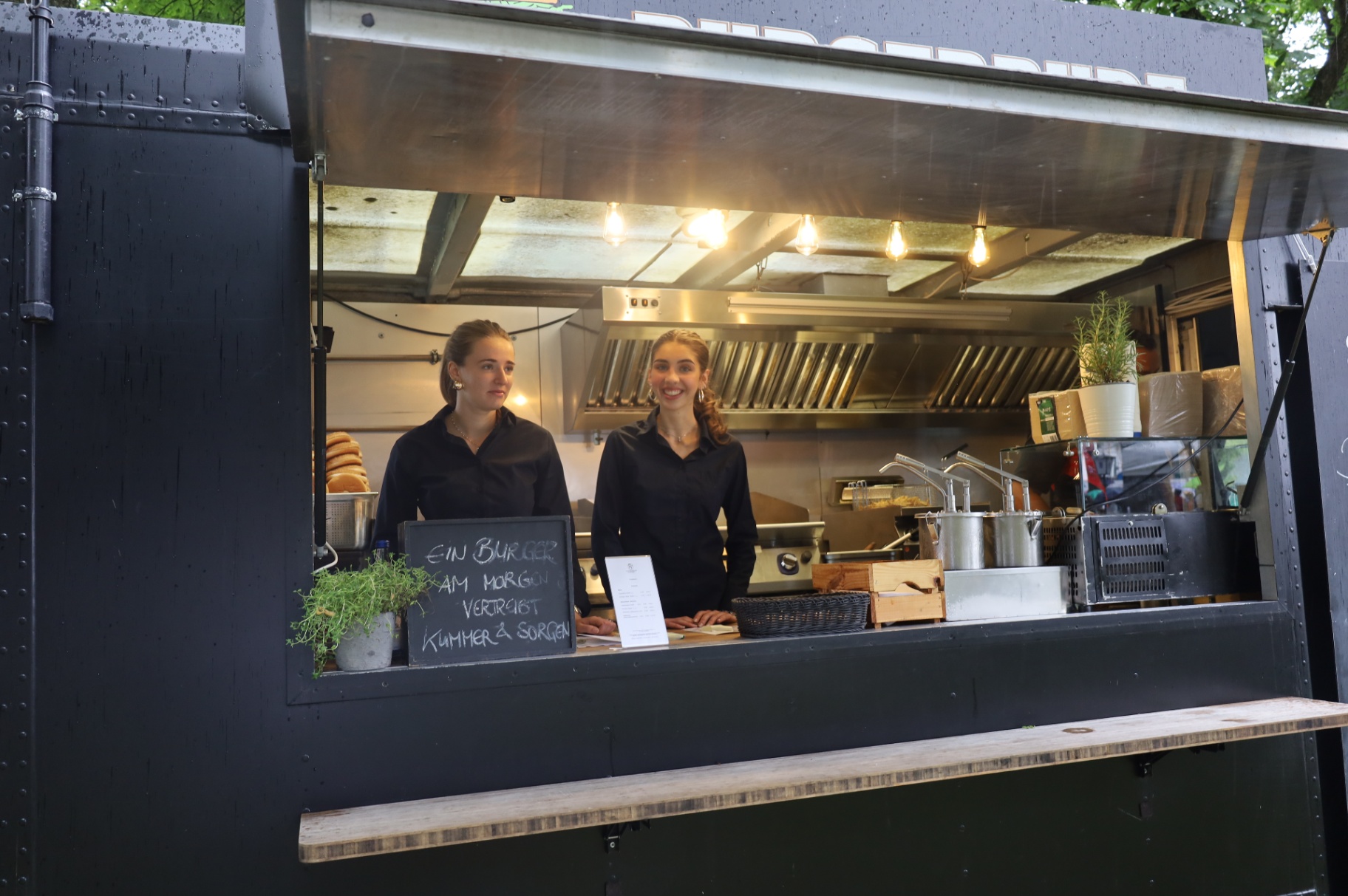 Foodtruck-Catering München — Truck im Einsatz